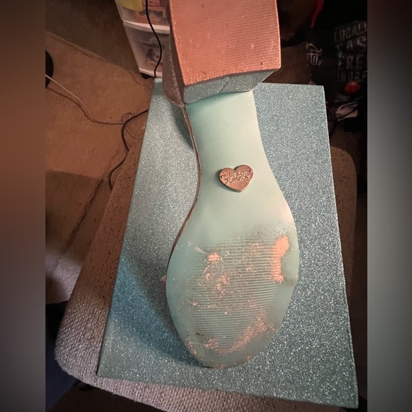 Betsy Johnson open toe heels - Picture 3 of 6